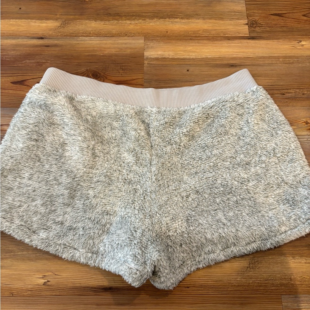 Aerie Sherpa Sleep Shorts size XL light gray